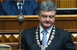 Tổng thống Poroshenko và 10 lời hứa ‘tan thành mây khói’